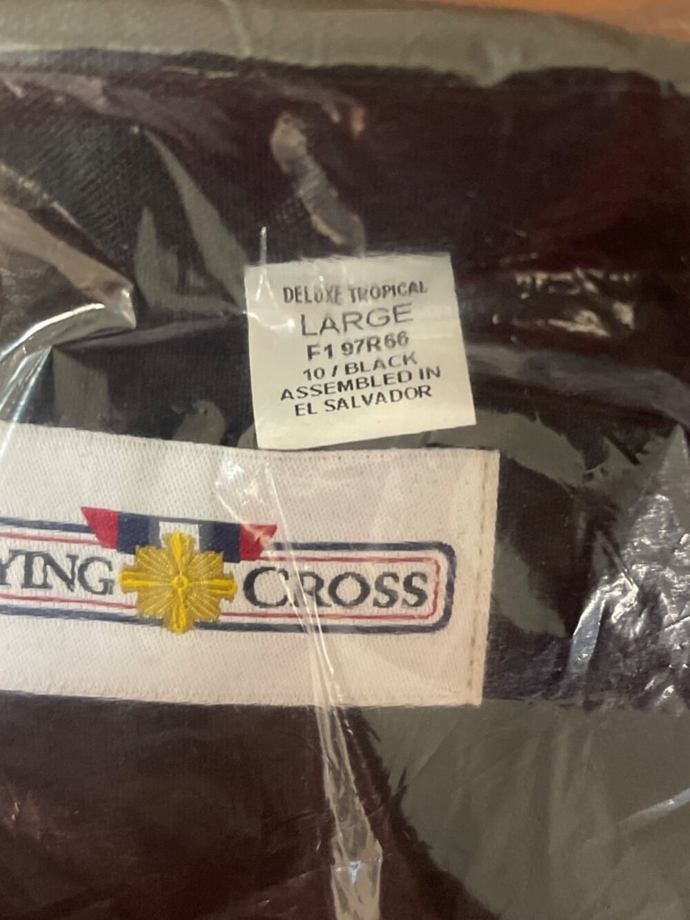 NWT Flying Cross Deluxe Tropical SS Shirt Mens Large Black 97R66 - Picture 3 of 5